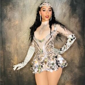 Meet your Posher, Tori